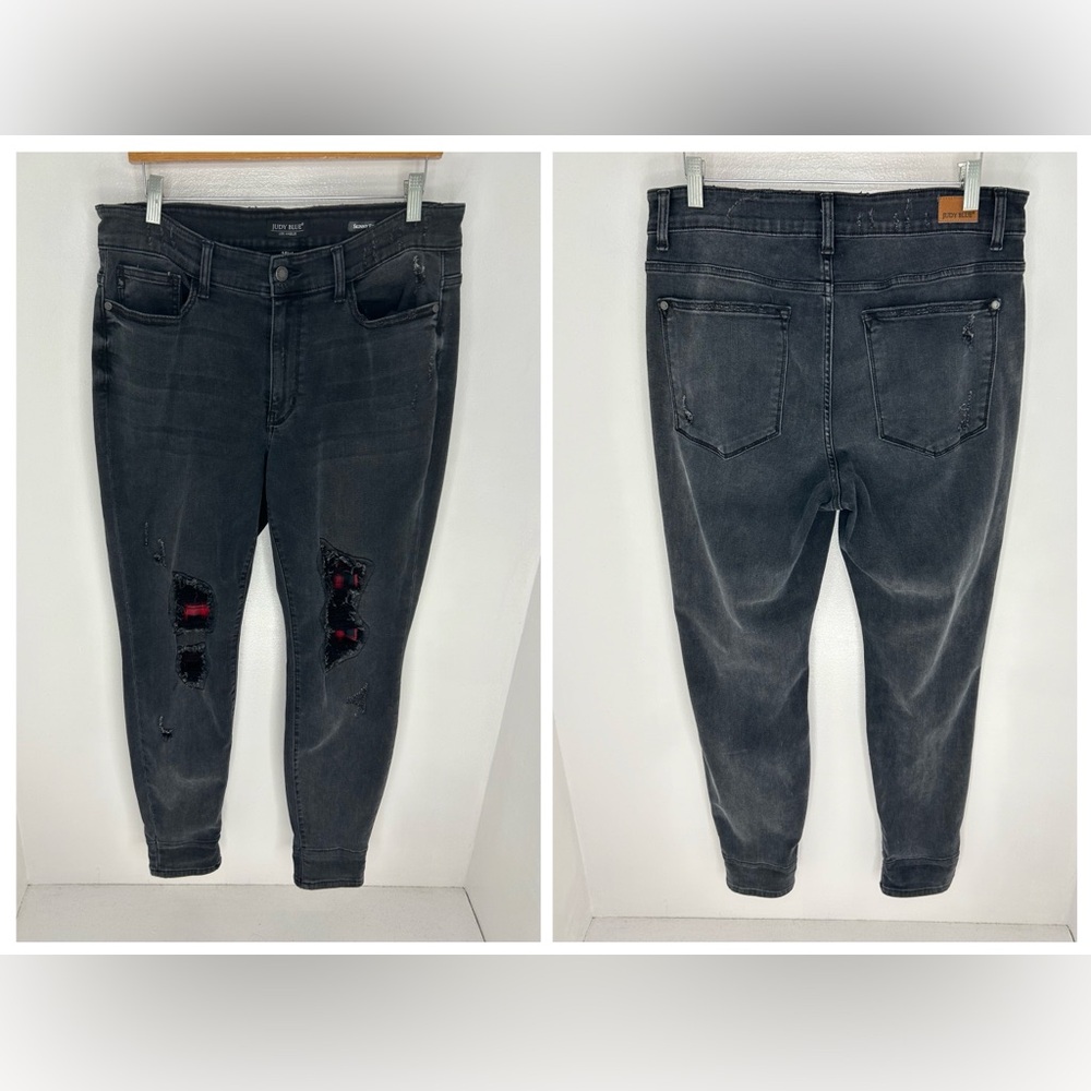 Judy‎ Blue Skinny Fit Jeans Size 14W Black Red Flannel Patches Distressed Denim